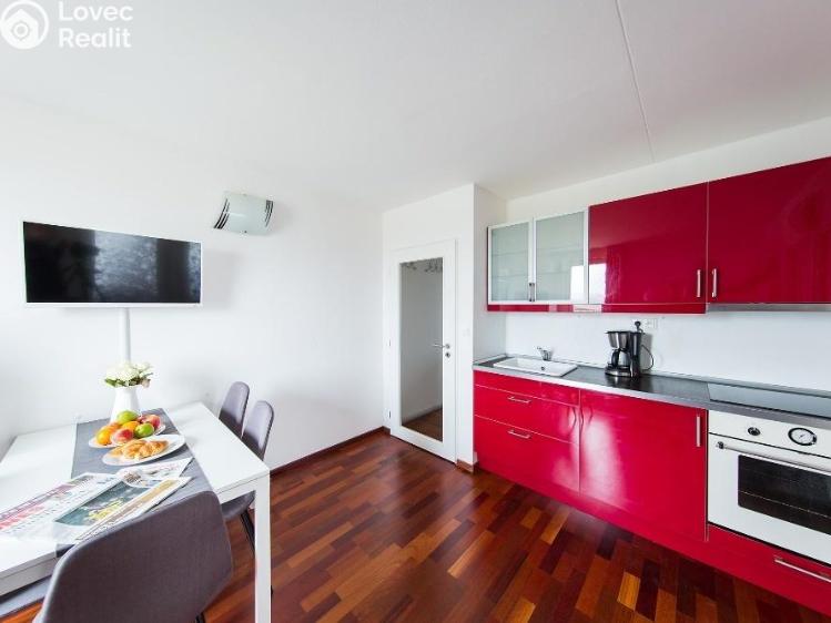 Оренда квартири 3+KK Praha, Molákova č. 1