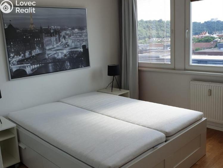 Оренда квартири 3+KK Praha, Molákova č. 5