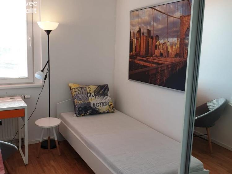 Оренда квартири 3+KK Praha, Molákova č. 8