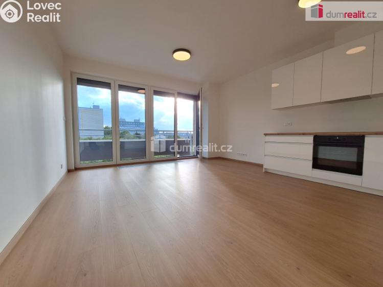 Оренда квартири 2+KK Praha 11, Měchnovská č. 5