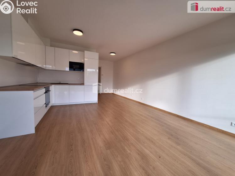 Оренда квартири 2+KK Praha 11, Měchnovská č. 8