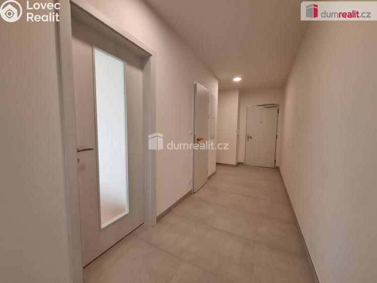 Оренда квартири 2+KK Praha 11, Měchnovská č. 13