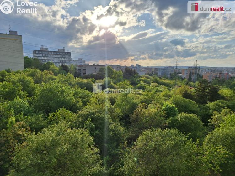 Оренда квартири 2+KK Praha 11, Měchnovská č. 16