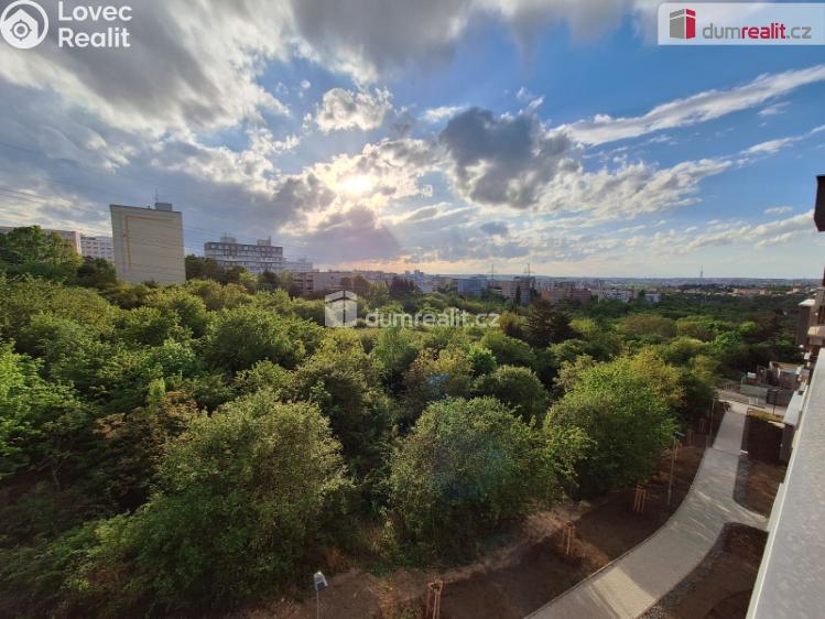 Оренда квартири 2+KK Praha 11, Měchnovská č. 18