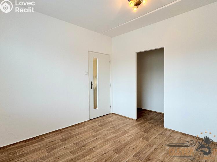 Оренда квартири 1+1 Česká Třebová, Trávník č. 5