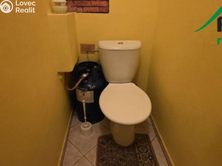 Prodej bytu 3+1 Chodová Planá, sídliště Lučina č. 10