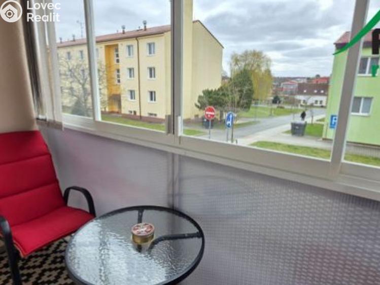 Prodej bytu 3+1 Chodová Planá, sídliště Lučina č. 14