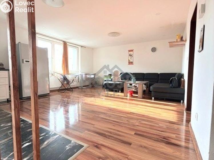 Sale apartment 4+KK Slaný, Brožovského č. 3