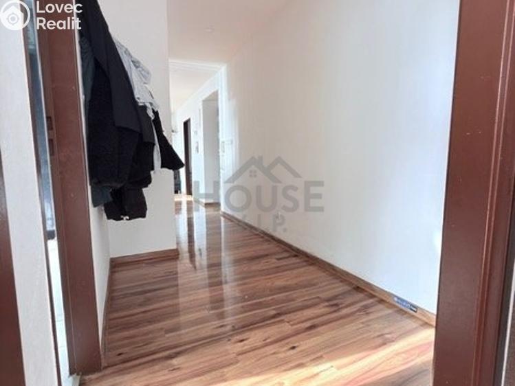 Sale apartment 4+KK Slaný, Brožovského č. 6