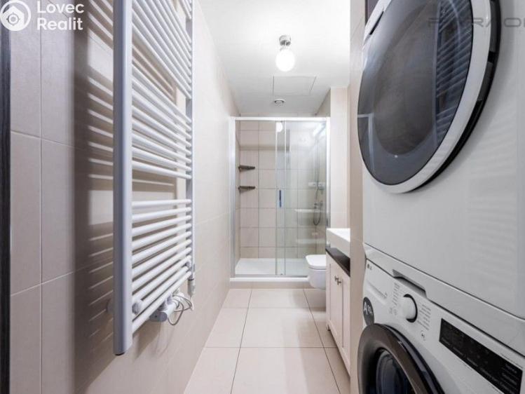 Prodej bytu 2+KK Praha, Naskové č. 13