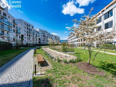 Продажа квартиры 2+KK Praha, Naskové č. 19