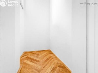 Sale apartment 3+KK Praha, Sokolovská č. 12