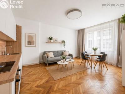 Sale apartment 3+KK Praha, Sokolovská č. 17