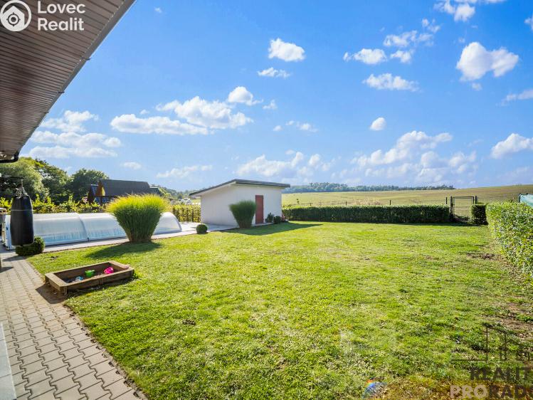 Продажа семейного дома Choltice č. 5