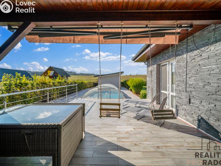 Продажа семейного дома Choltice č. 9