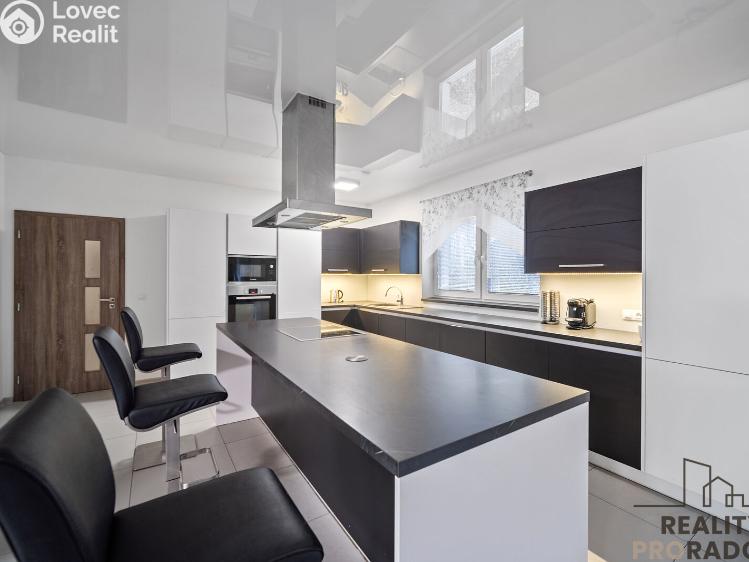 Продажа семейного дома Choltice č. 14