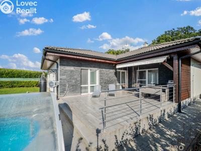 Продаж сімейного будинку Choltice č. 6