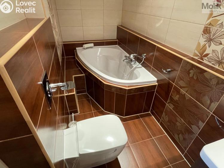 Pronájem bytu 4+KK Most, Jaroslava Seiferta č. 10