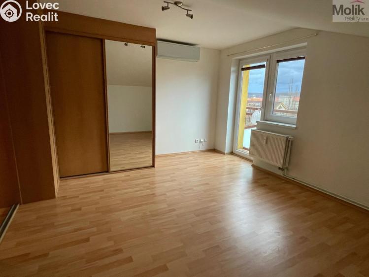 Pronájem bytu 4+KK Most, Jaroslava Seiferta č. 13