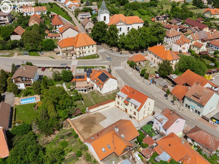 Prodej činžovního domu Netvořice, Hrubínova č. 45