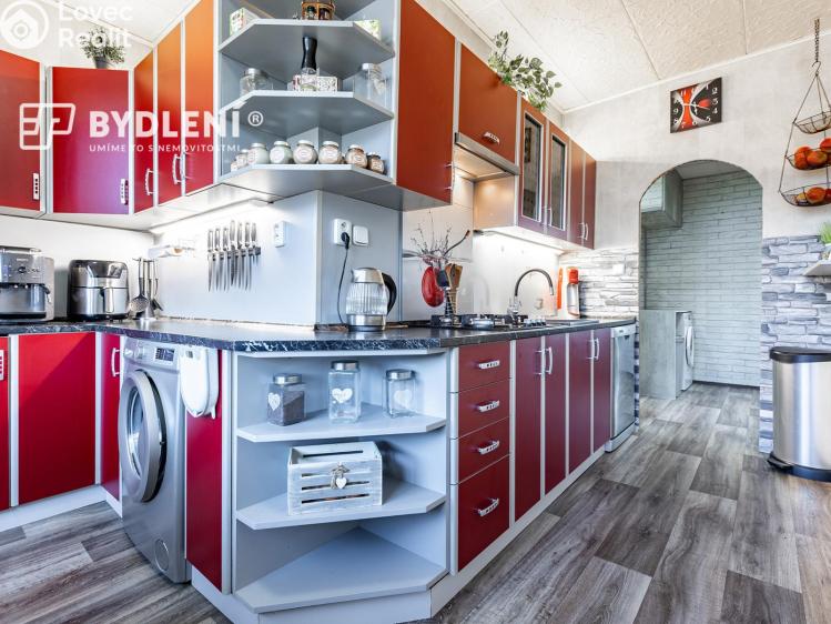 Prodej bytu 2+1 Chomutov, Palackého č. 10