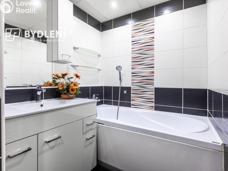 Prodej bytu 2+1 Chomutov, Palackého č. 13