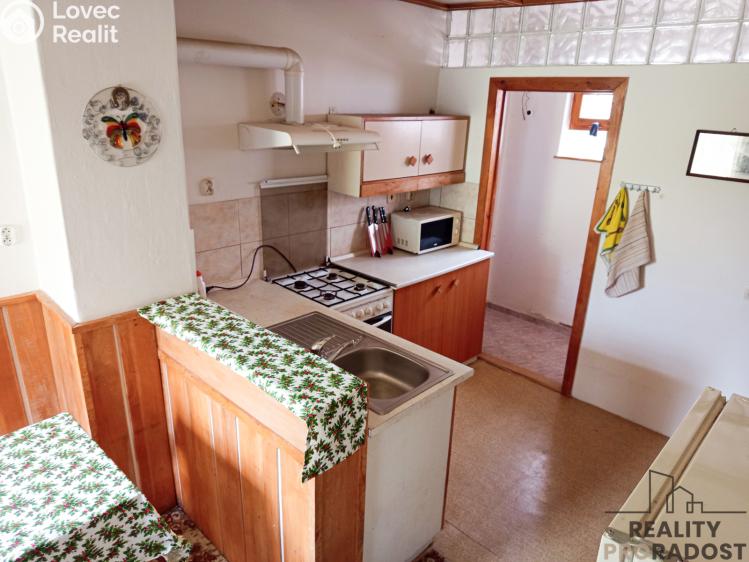 Sale family house Tetov č. 6