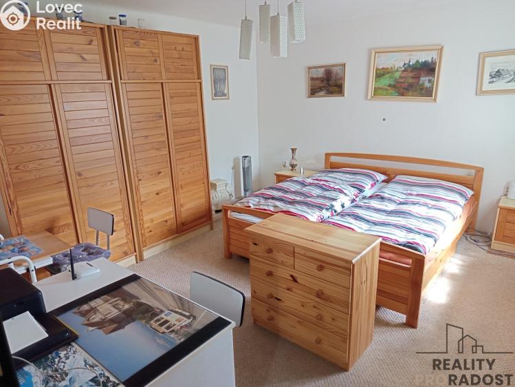 Sale family house Tetov č. 12