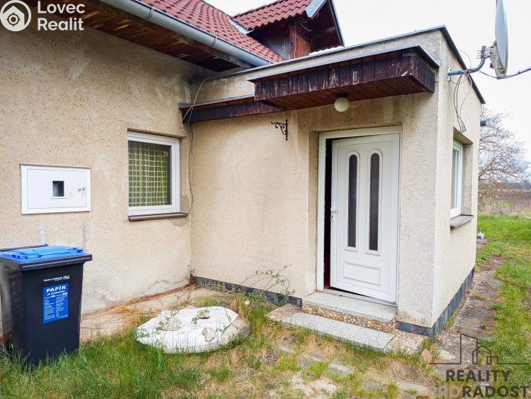 Sale family house Tetov č. 25