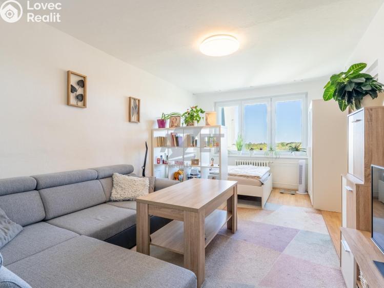 Prodej bytu 3+1 Ostrava, Výškovická 445/149 č. 15