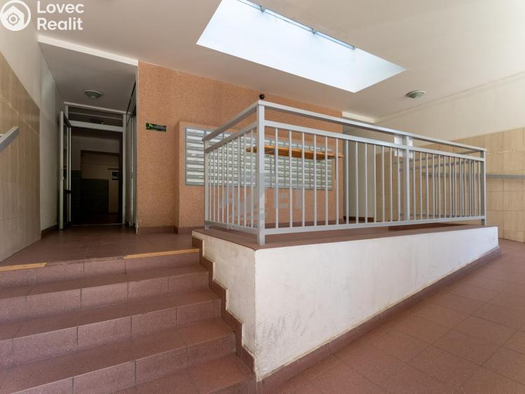 Prodej bytu 3+1 Ostrava, Výškovická 445/149 č. 32