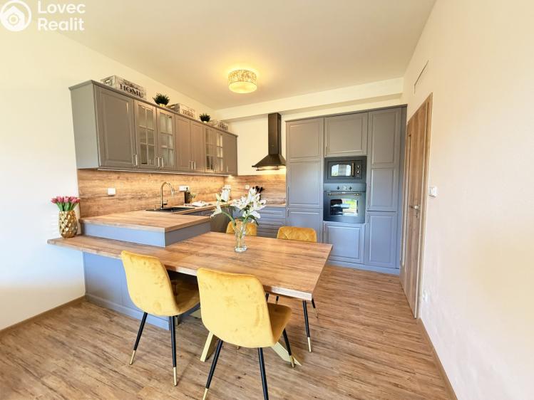 Prodej bytu 2+KK České Budějovice, České Vrbné 2418 č. 1