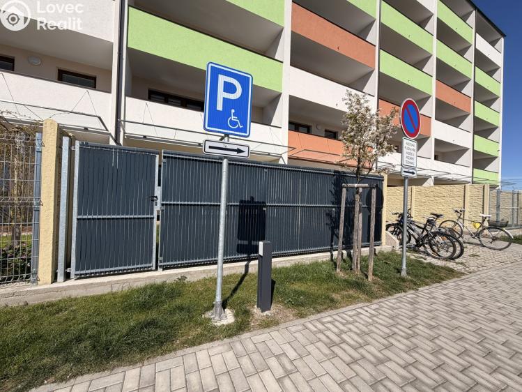 Prodej bytu 2+KK České Budějovice, České Vrbné 2418 č. 13