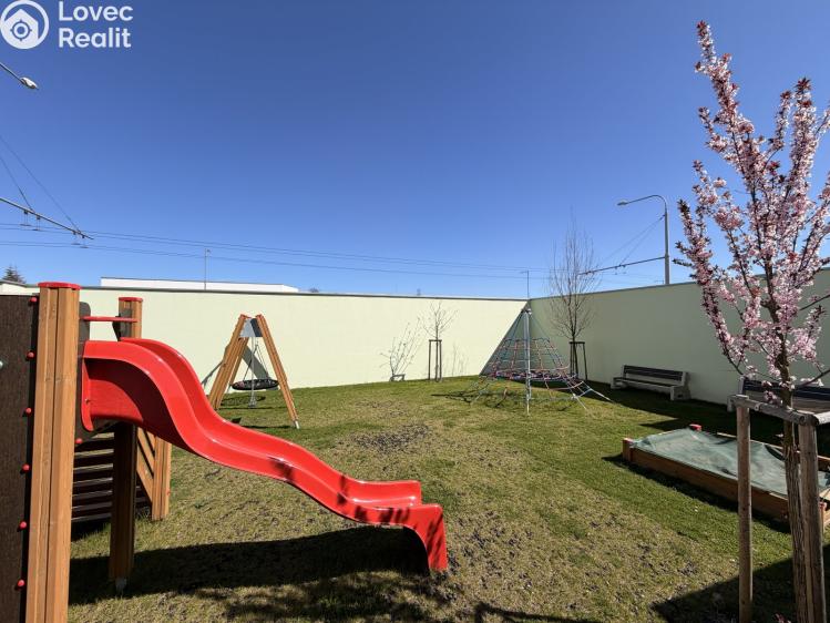 Prodej bytu 2+KK České Budějovice, České Vrbné 2418 č. 16