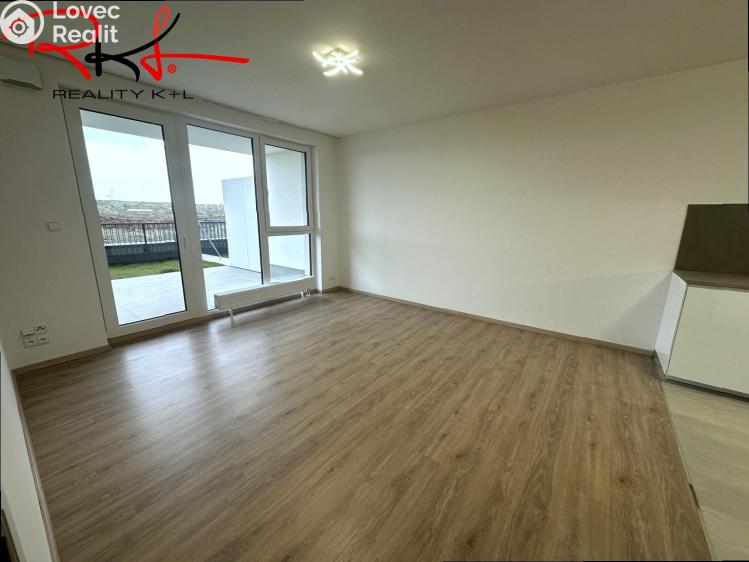 Оренда квартири 2+KK Praha, Stočesova č. 7