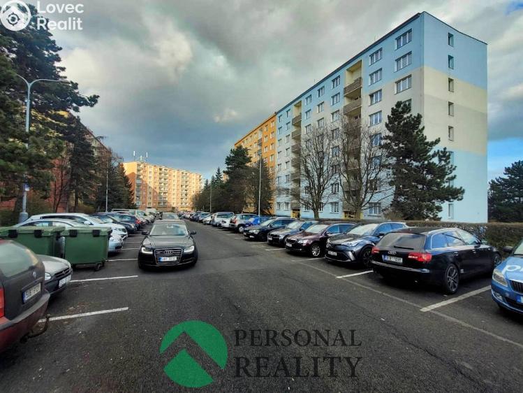 Аренда квартиры 4+1 Chomutov, Borová 5135 č. 1