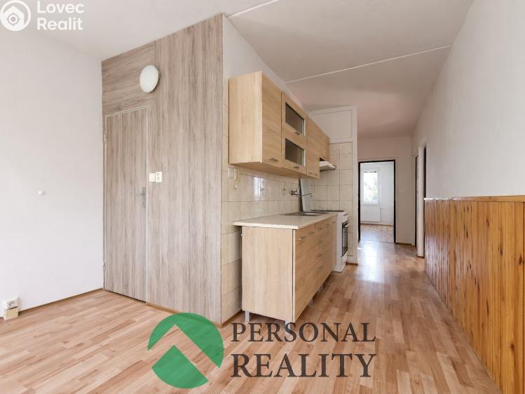 Аренда квартиры 4+1 Chomutov, Borová 5135 č. 3