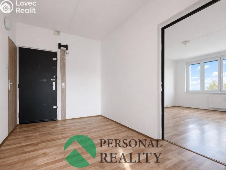 Аренда квартиры 4+1 Chomutov, Borová 5135 č. 9