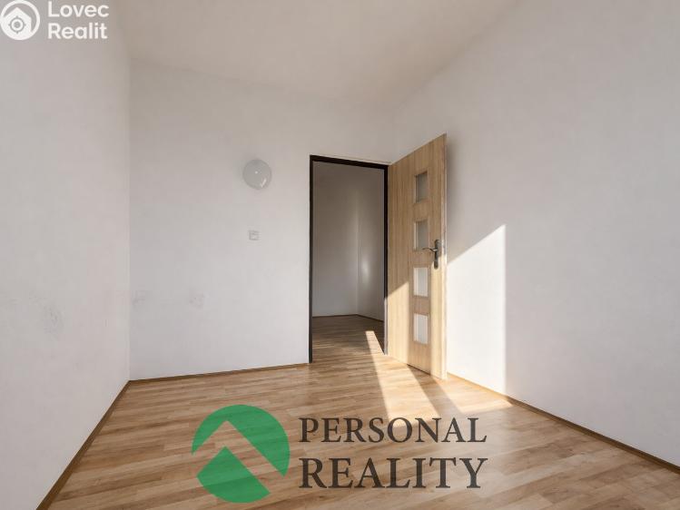 Аренда квартиры 4+1 Chomutov, Borová 5135 č. 10