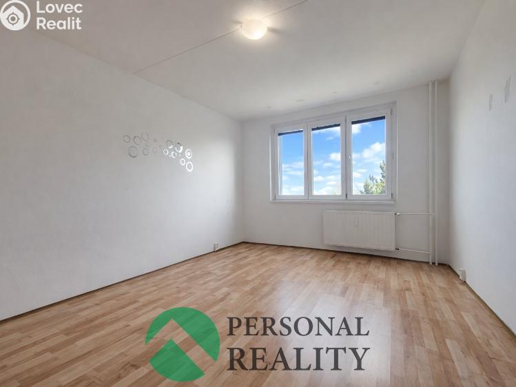 Аренда квартиры 4+1 Chomutov, Borová 5135 č. 11