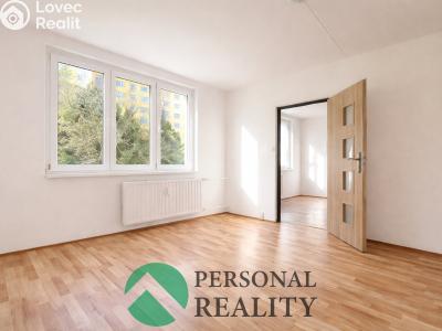 Аренда квартиры 4+1 Chomutov, Borová 5135 č. 5