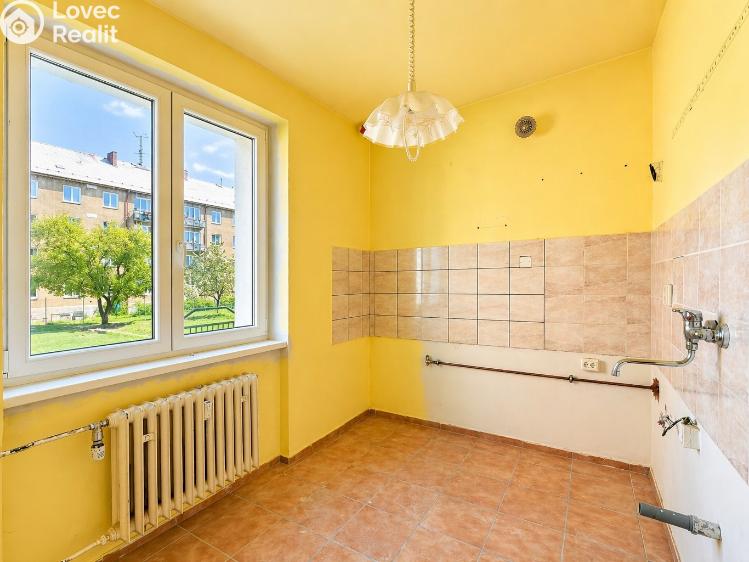 Prodej bytu 3+1 Jirkov, Osvobození 1115 č. 2