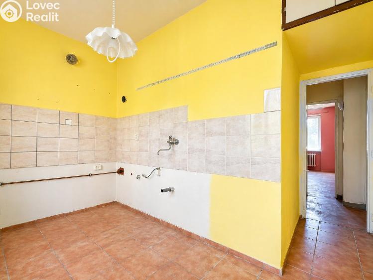 Prodej bytu 3+1 Jirkov, Osvobození 1115 č. 27