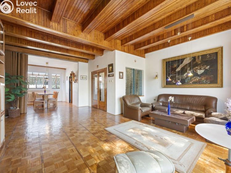 Продажа виллы Drnholec, Hrušovanská 467 č. 1