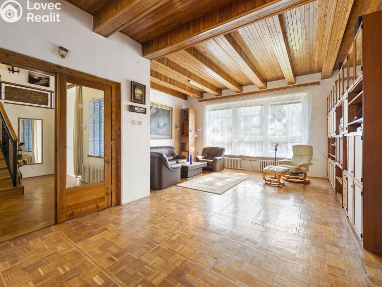 Продажа виллы Drnholec, Hrušovanská 467 č. 5