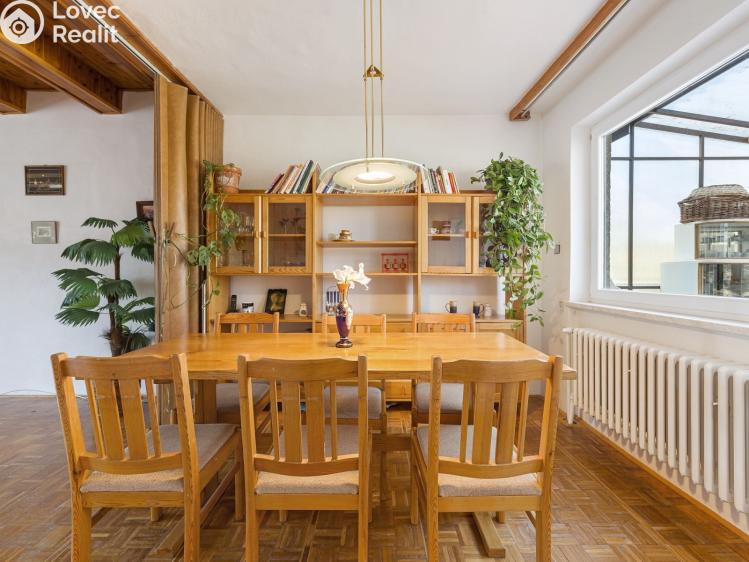 Продажа виллы Drnholec, Hrušovanská 467 č. 10