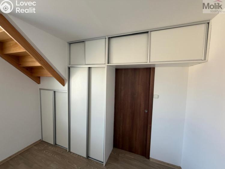 Prodej atypického bytu Most, Jožky Jabůrkové č. 21