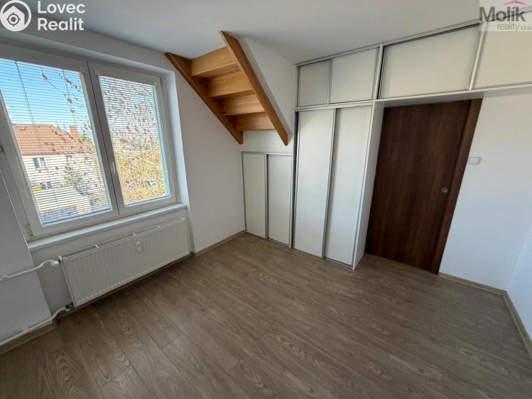 Prodej atypického bytu Most, Jožky Jabůrkové č. 23