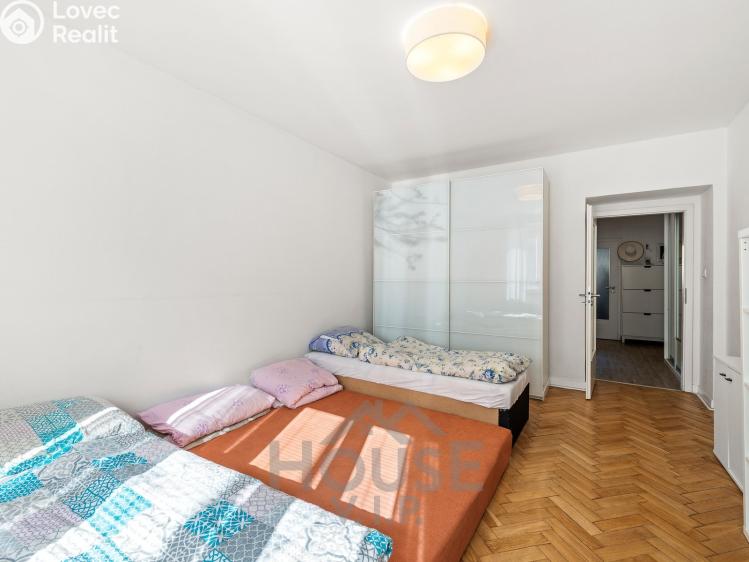 Prodej bytu 2+KK Praha, Jeseniova č. 12