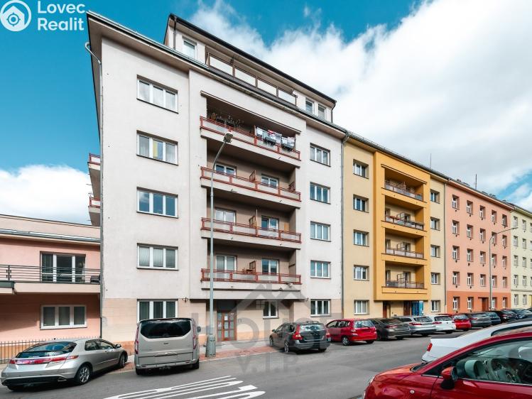 Prodej bytu 2+KK Praha, Jeseniova č. 22